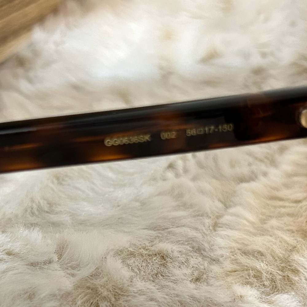 Gucci Women's Tortoiseshell Sunglasses - Picture 8 of 8